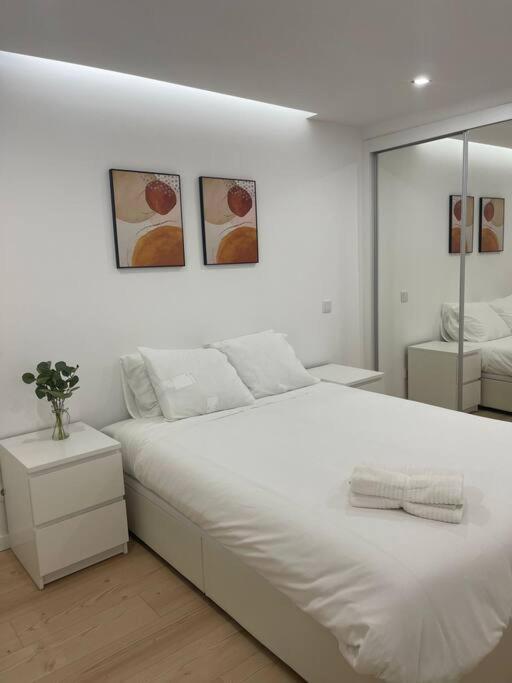Lovely 2 Bedroom Apartment In South Lisbon Barreiro  Exterior photo